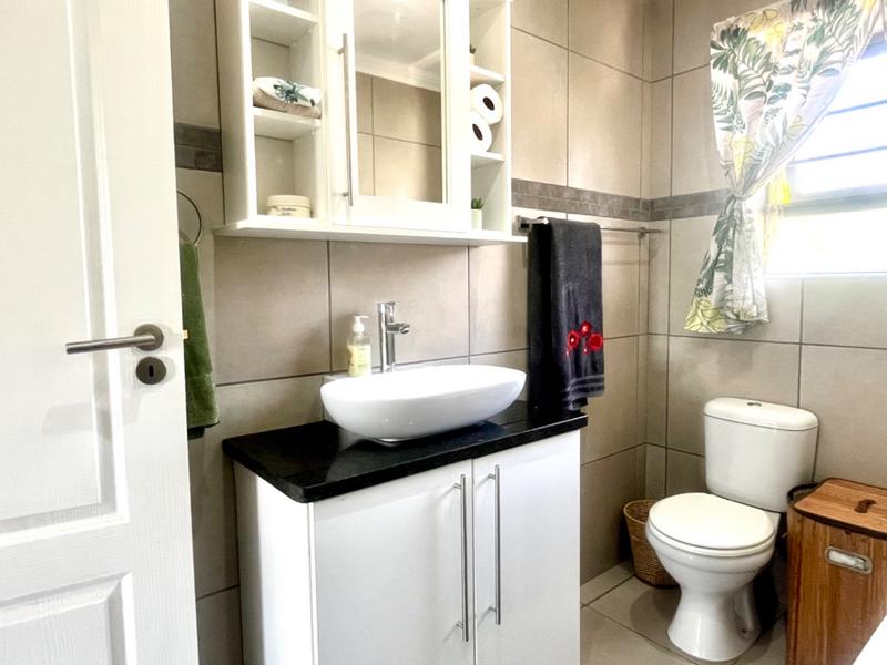 3 Bedroom Property for Sale in Reebok Western Cape